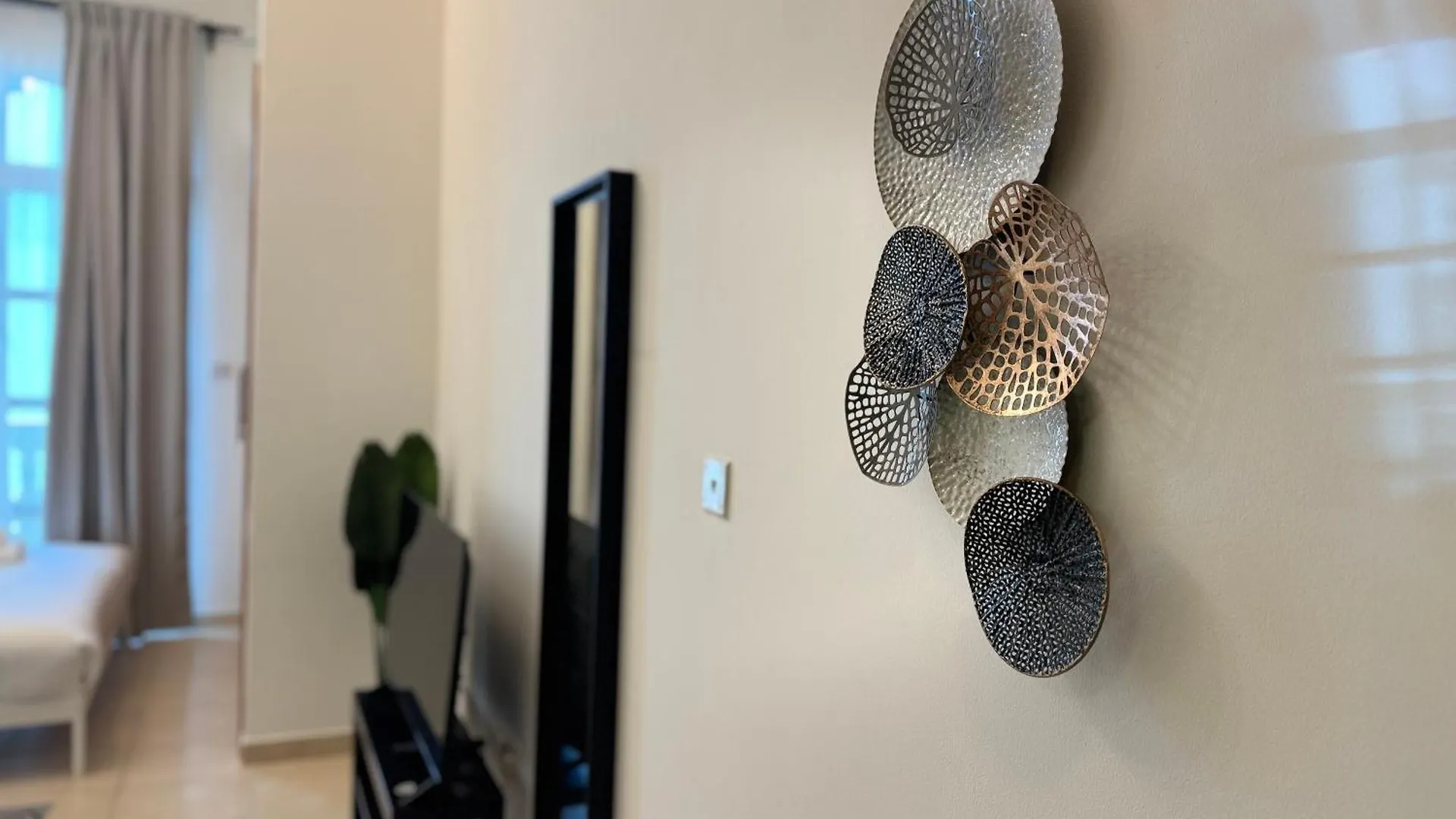 Ashri Holiday Homes Apartment In Dubai Production City United Arab Emirates
