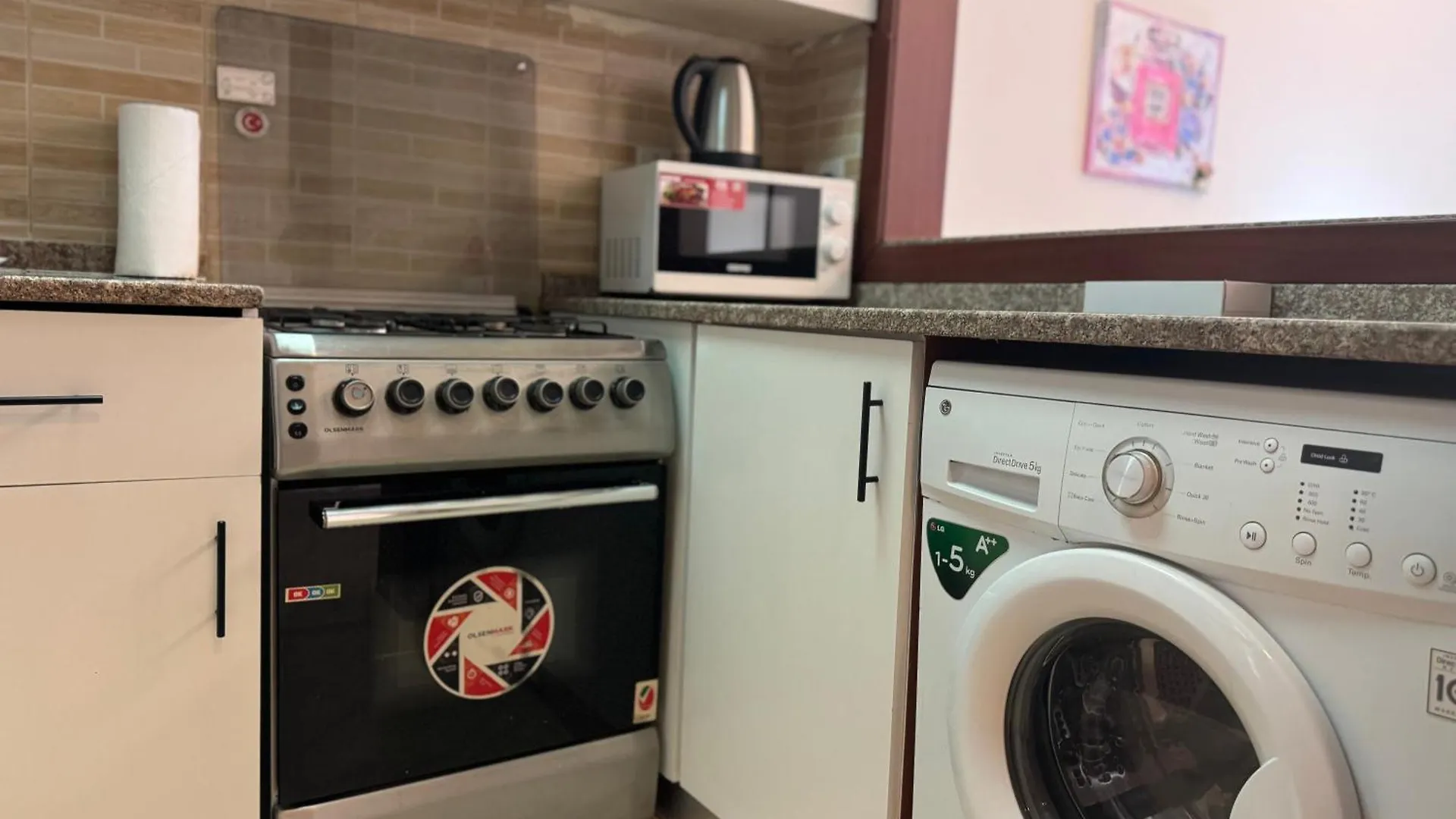 Ashri Holiday Homes Apartment In Dubai Production City 0*,  United Arab Emirates