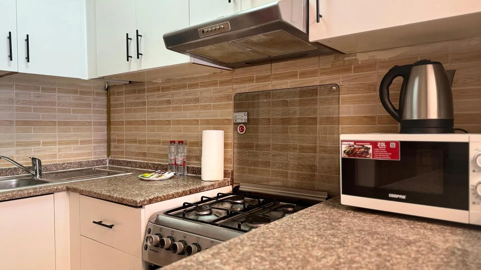 Ashri Holiday Homes Apartment In Dubai Production City