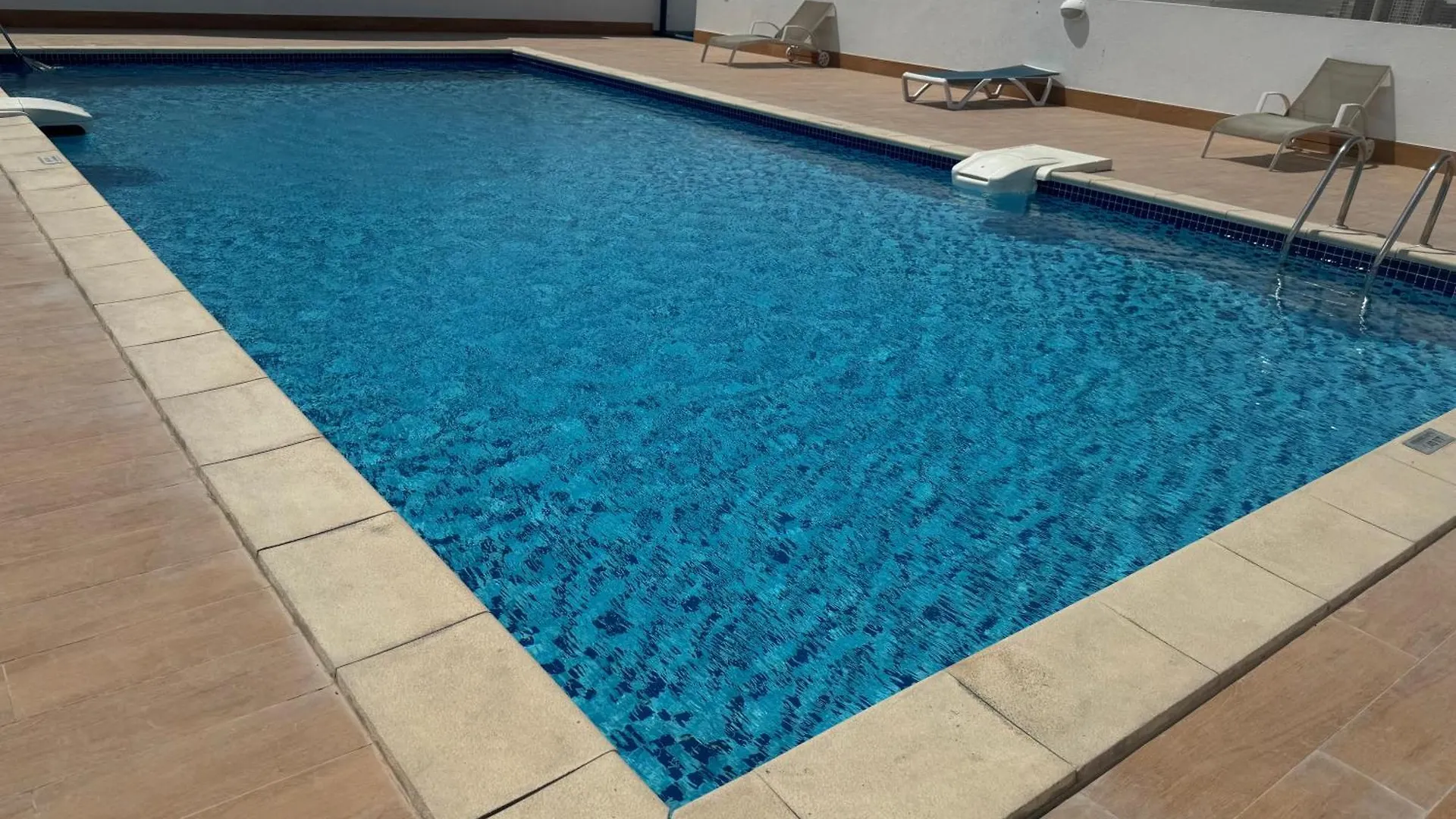 Ashri Holiday Homes Apartment In Dubai Production City