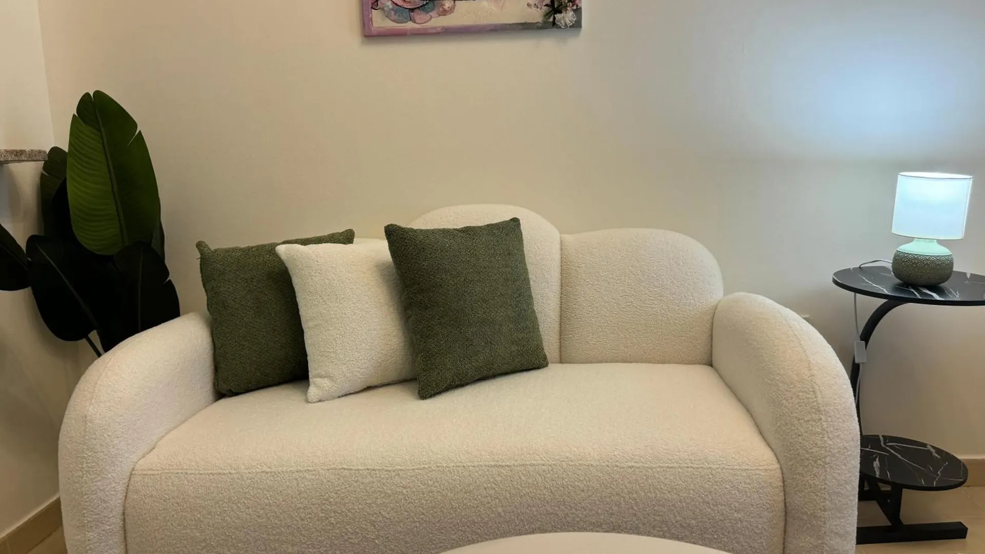 Ashri Holiday Homes Apartment In Dubai Production City 0*,